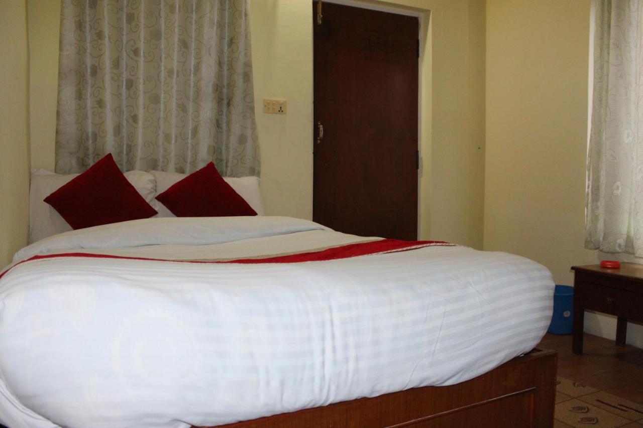 Hotel Snow Leopard بوكْرا المظهر الخارجي الصورة