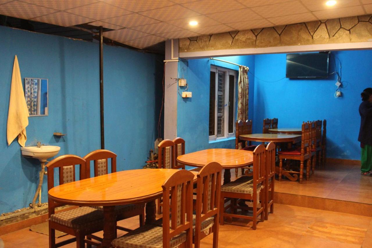 Hotel Snow Leopard بوكْرا المظهر الخارجي الصورة