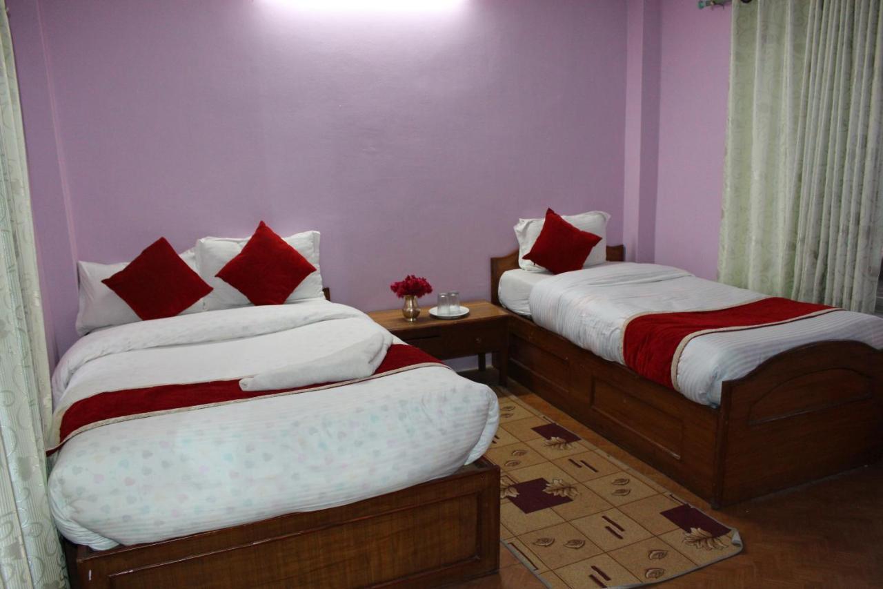 Hotel Snow Leopard بوكْرا المظهر الخارجي الصورة